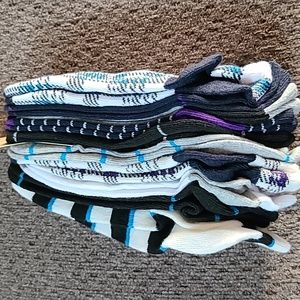 THEREABOUTS BOYS LOW CUT SOCKS SIZE LARGE SHOE SIZE 3-10